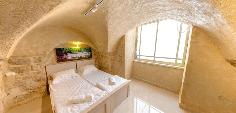 Romantic Suite, 1 Bedroom, Mountain View photo 2