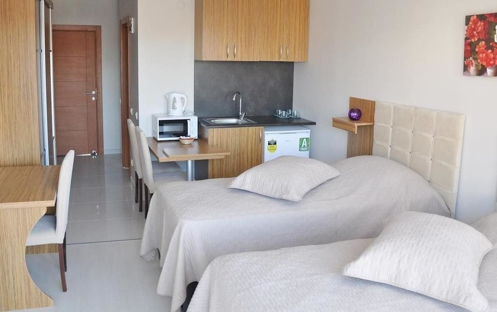 Economy Room photo 3