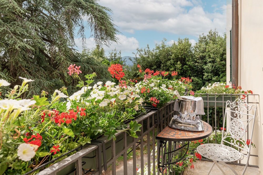 Classic Room, Balcony - Photo 3