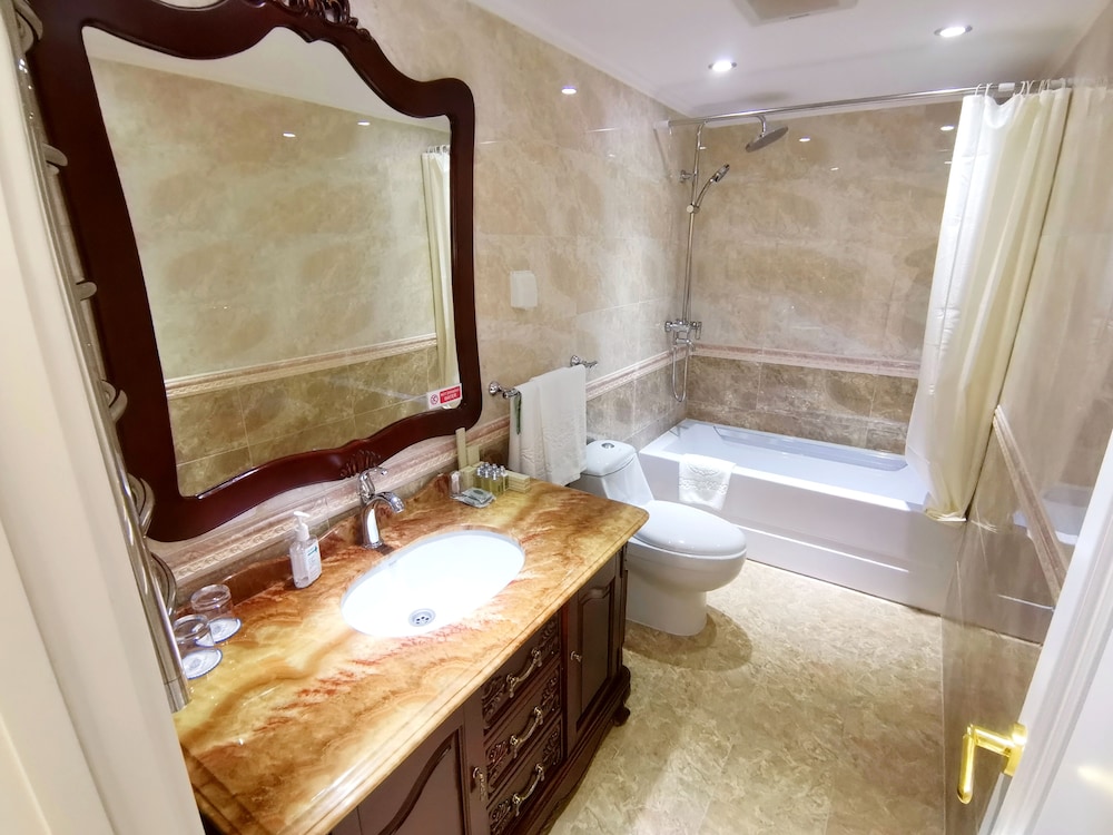 Family Suite photo 2