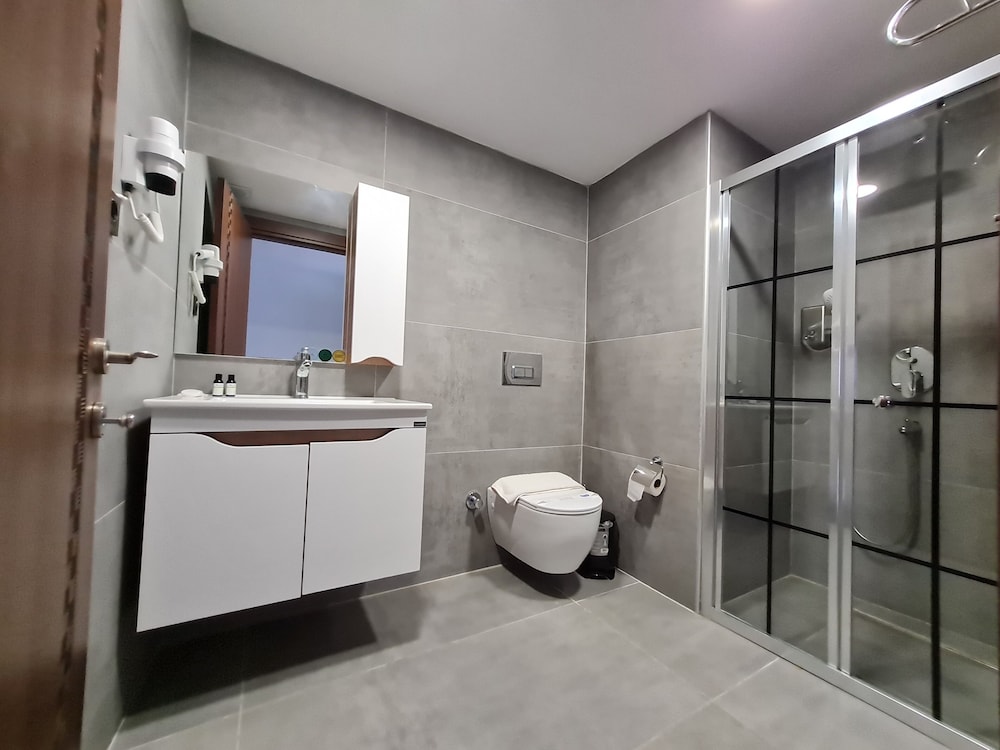Business Suite, Multiple Beds, Sea View photo 3