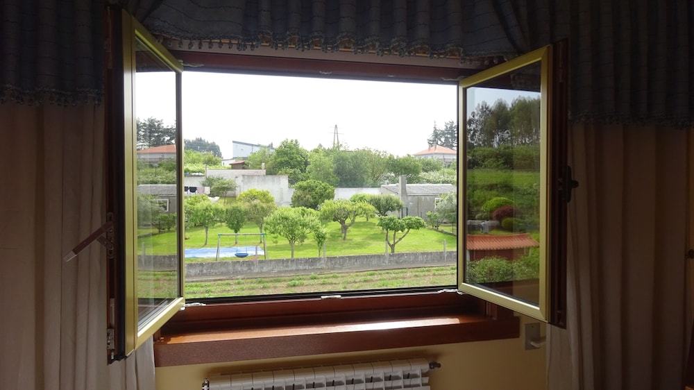 Double Room - Photo 5