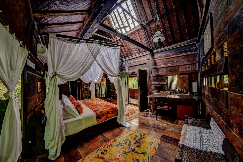 Jawa Lama House - One Bedroom Mountain View