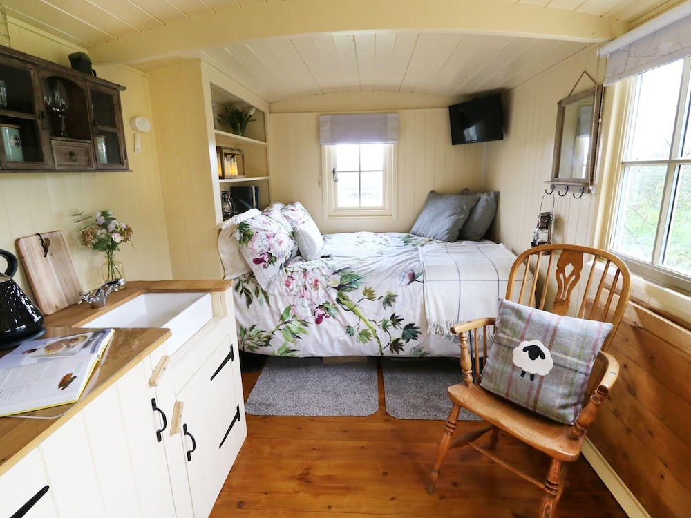 Cottage photo 2