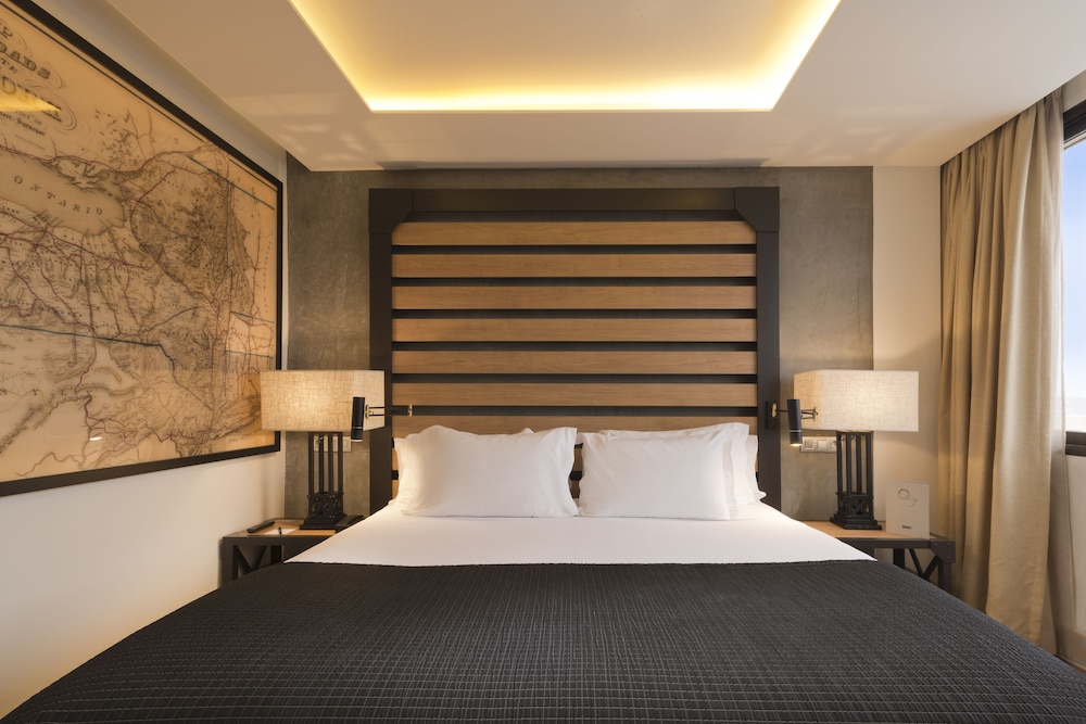 Superior Deluxe Room Single Use