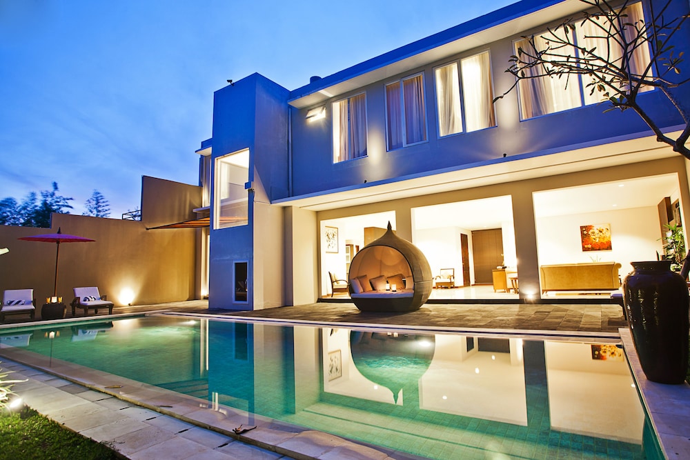 Royal Villa, 5 Bedrooms, Private Pool, Pool View