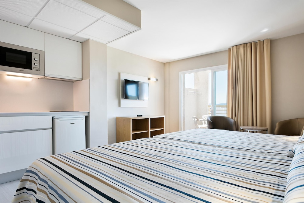 Standard Room (1 Adult) - Photo 6