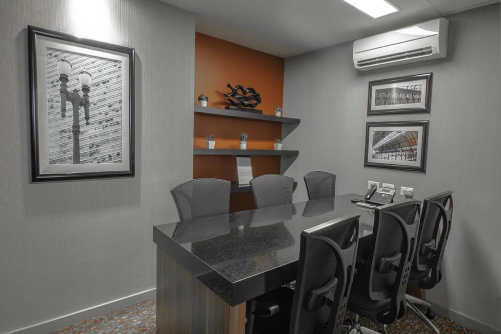 Executive Room, 2 Double Beds - Photo 5