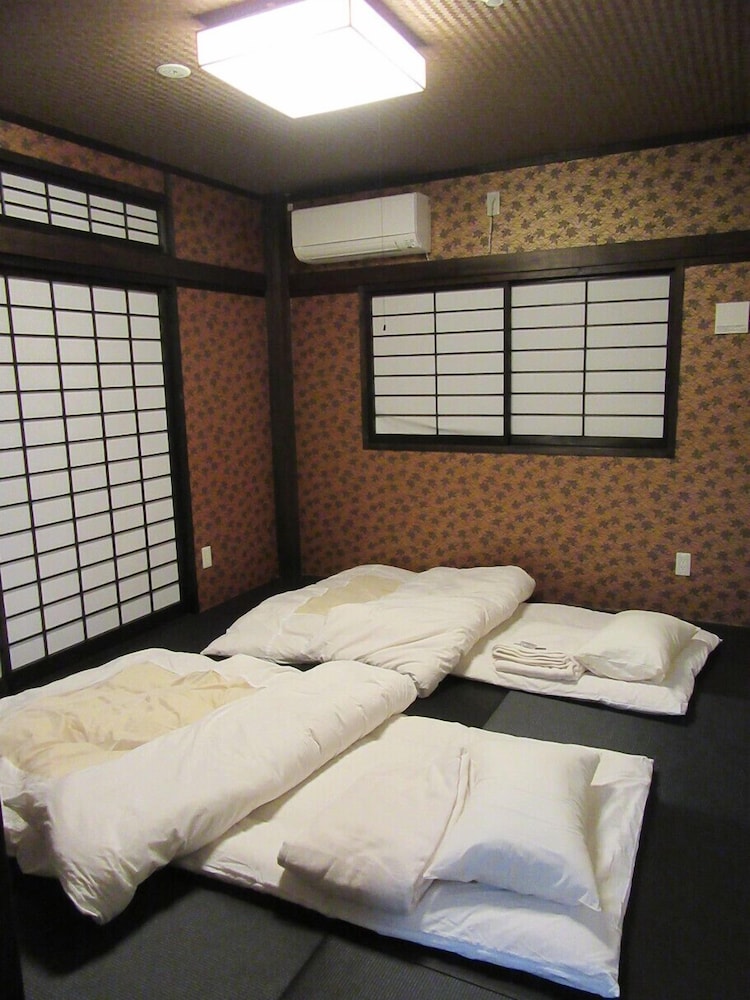 Traditional Room photo 2