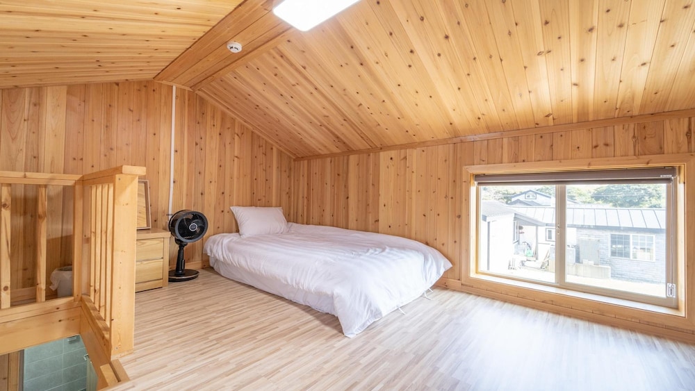 Basic Room, 2 Bedrooms (duplex floor1) - Photo 2