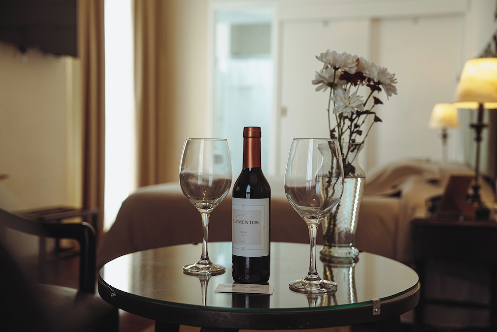 Luxury Studio Suite photo 2