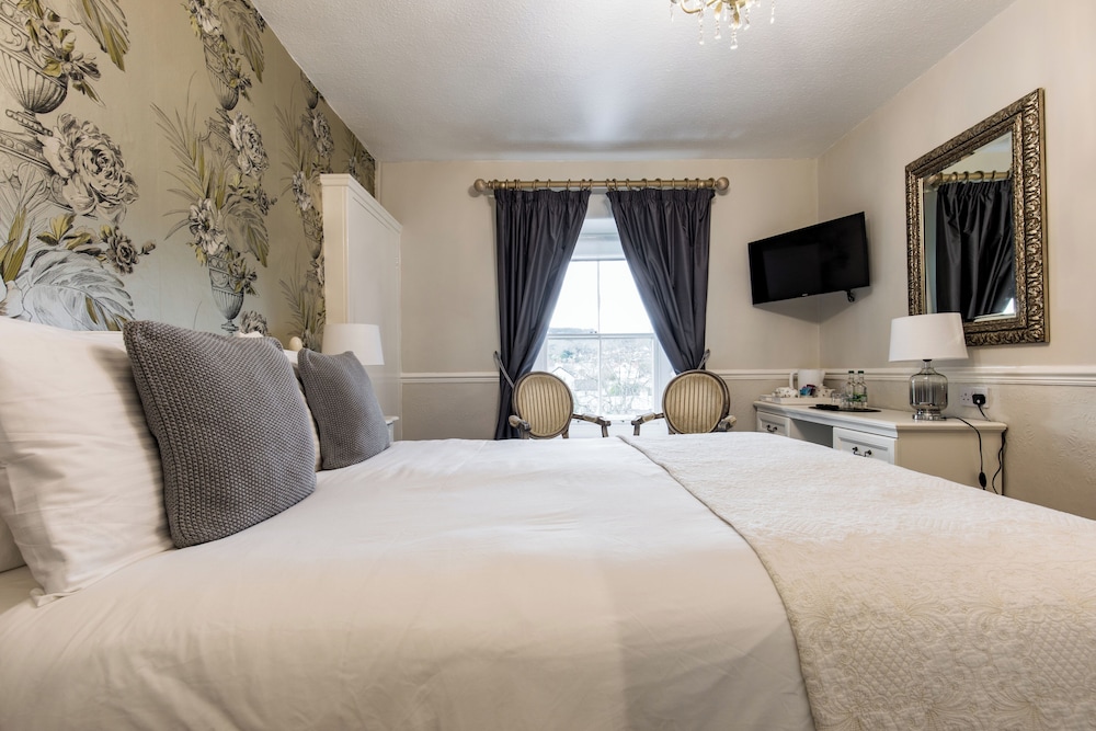 Double Room, Ensuite, Garden View (Room 2) photo 3