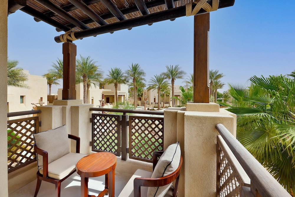 Superior Room, 1 King Bed, Balcony, Resort View photo 2