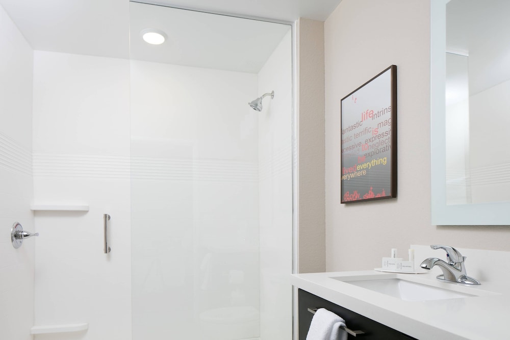 TownePlace Suites by Marriott Kansas City Airport, 写真 2