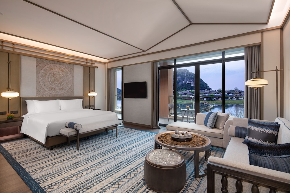 Family Suite - Lake View photo 1