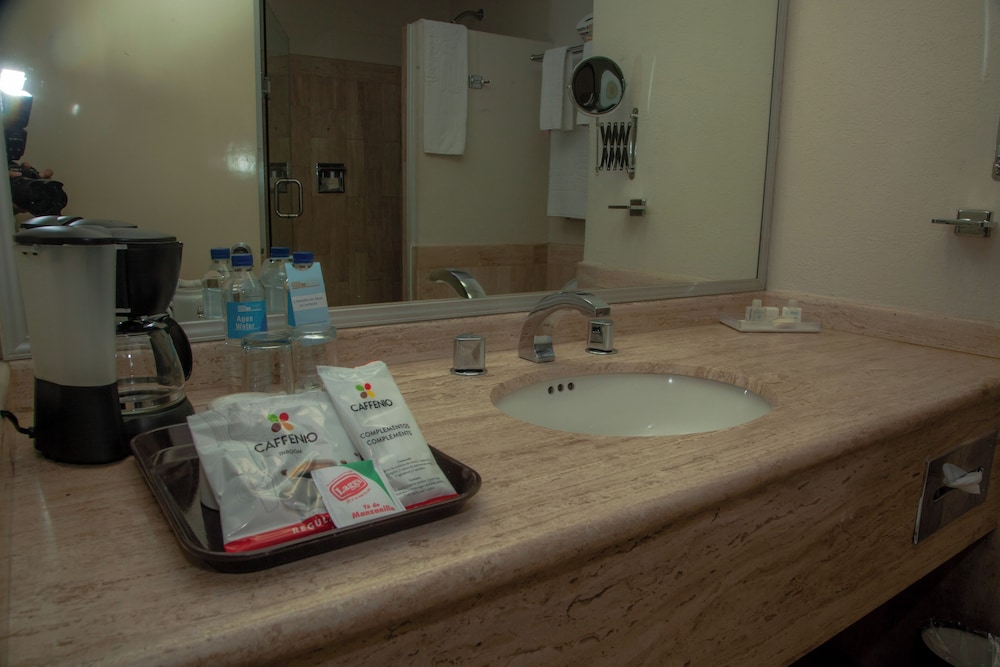 Executive Room, 2 Double Beds, City View (Solo Hospedaje) photo 2