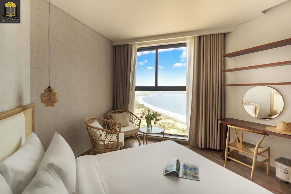 Family Quadruple Room, Sea View