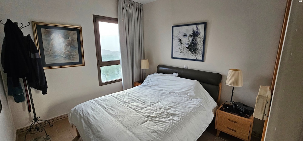 Exclusive Apartment, 1 Bedroom, Mountain View photo 2