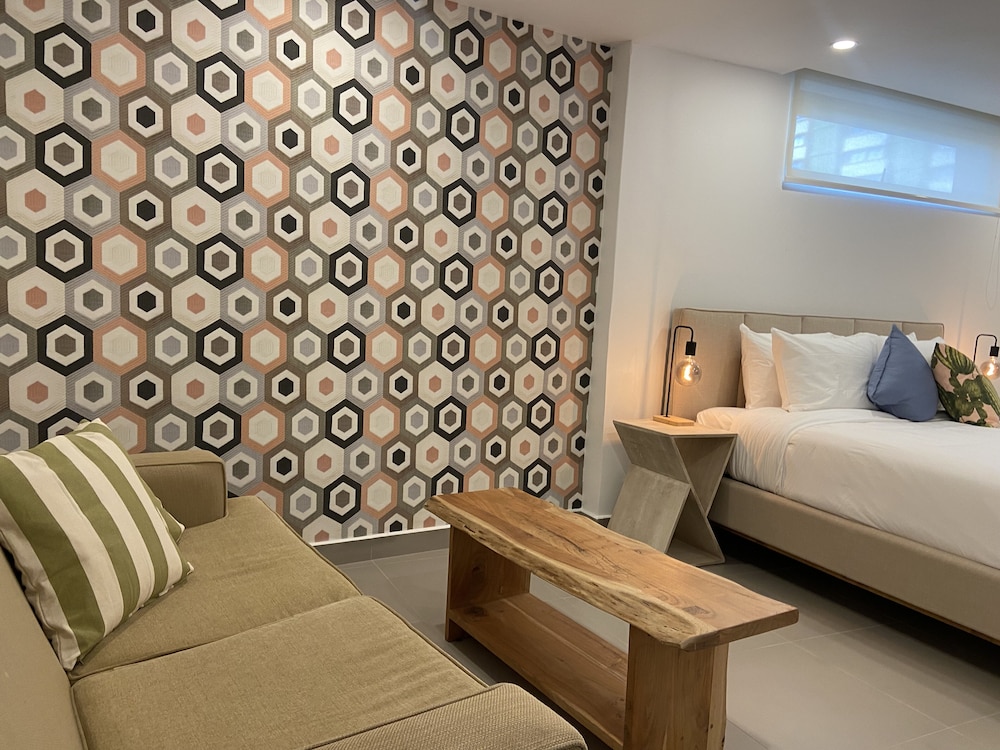 Triple Room, 1 Queen Bed with Sofa bed photo 3