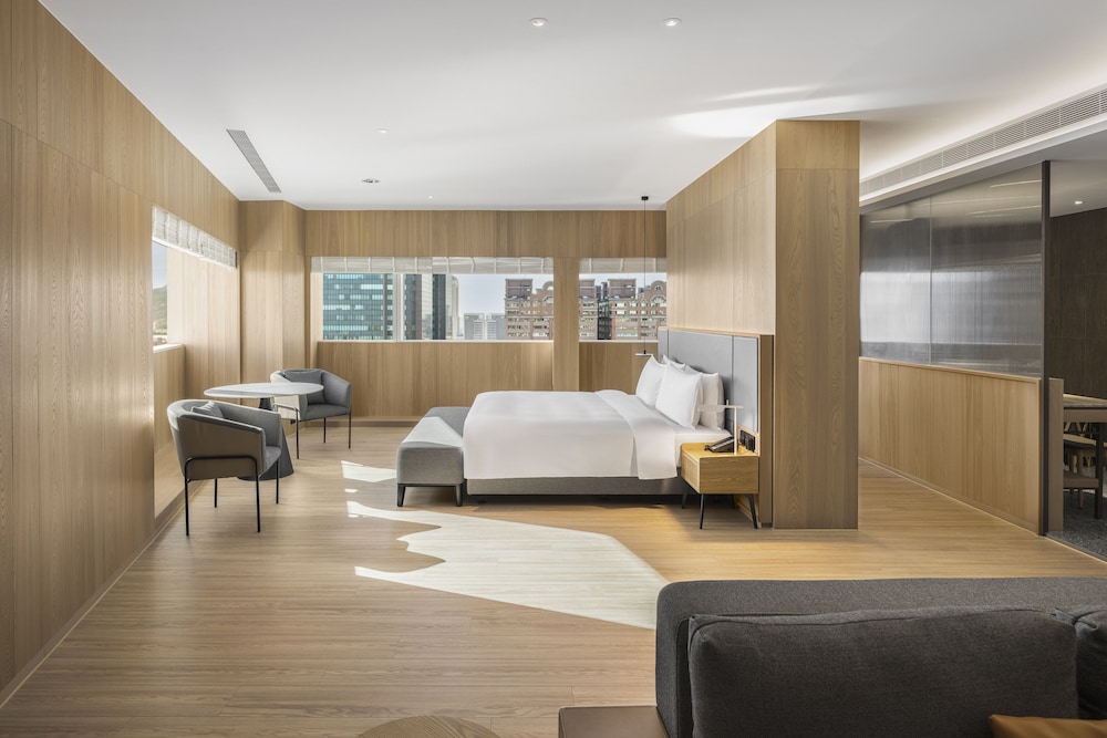 Prestige Suite King