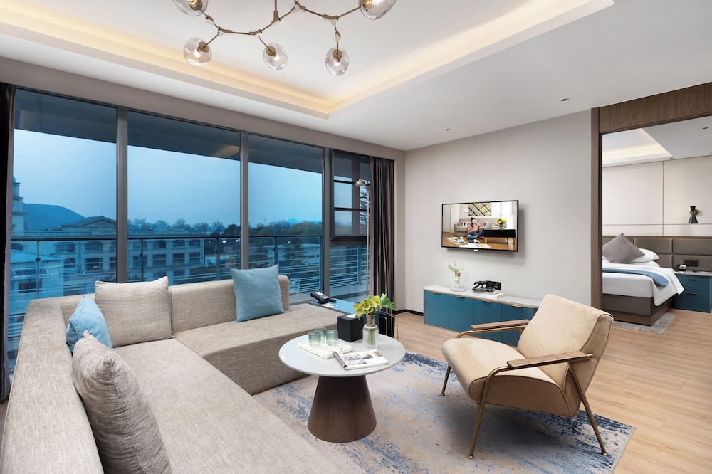 Executive Apartment, 1 Bedroom - Photo 2