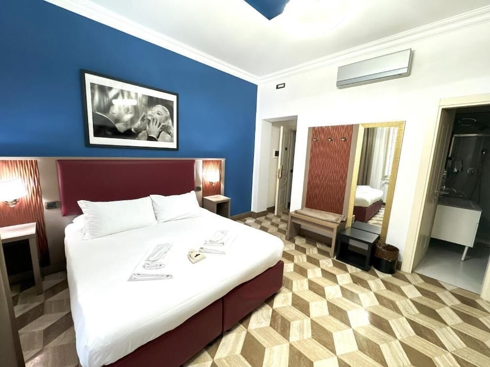 101 Deluxe Room