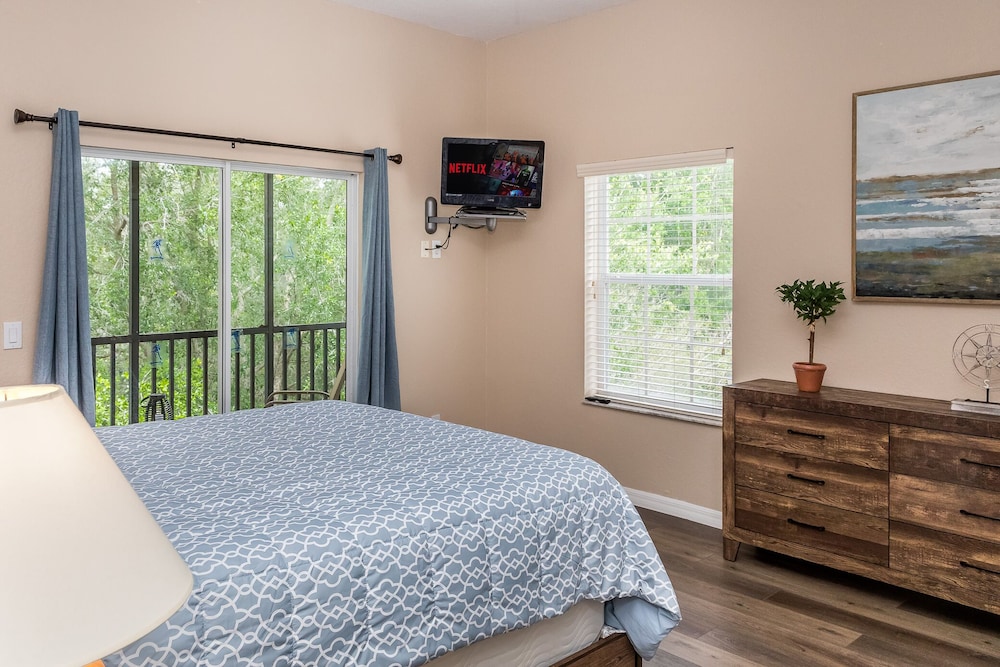 Condo, Multiple Beds, Balcony, Garden View (Grand Getaway at Bahama Bay)