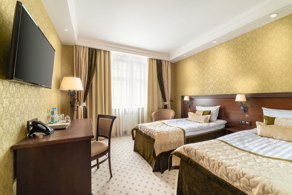 Standard Double or Twin Room photo 2