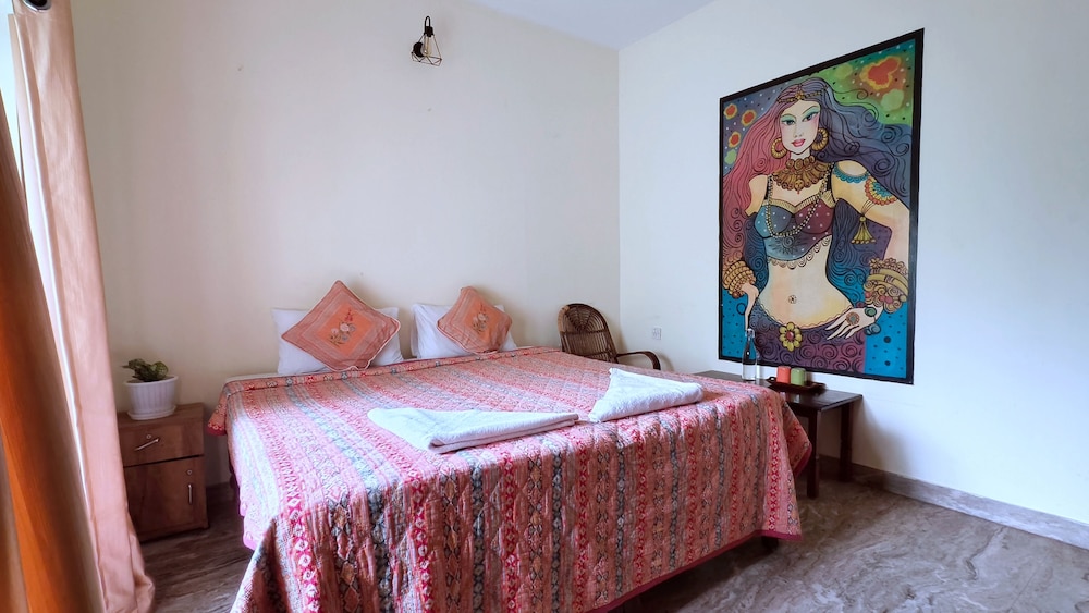 Standard Double Room - Photo 3