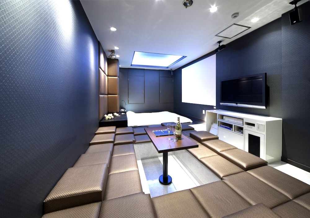 Double Room (Standard) photo 2