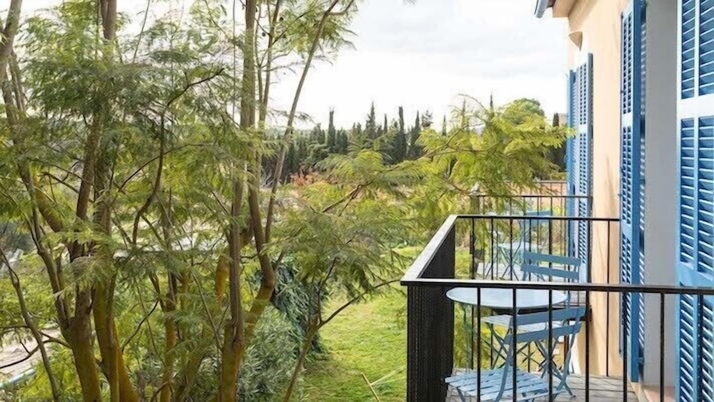 Suite, Balcony (Antonio Lopez) photo 3
