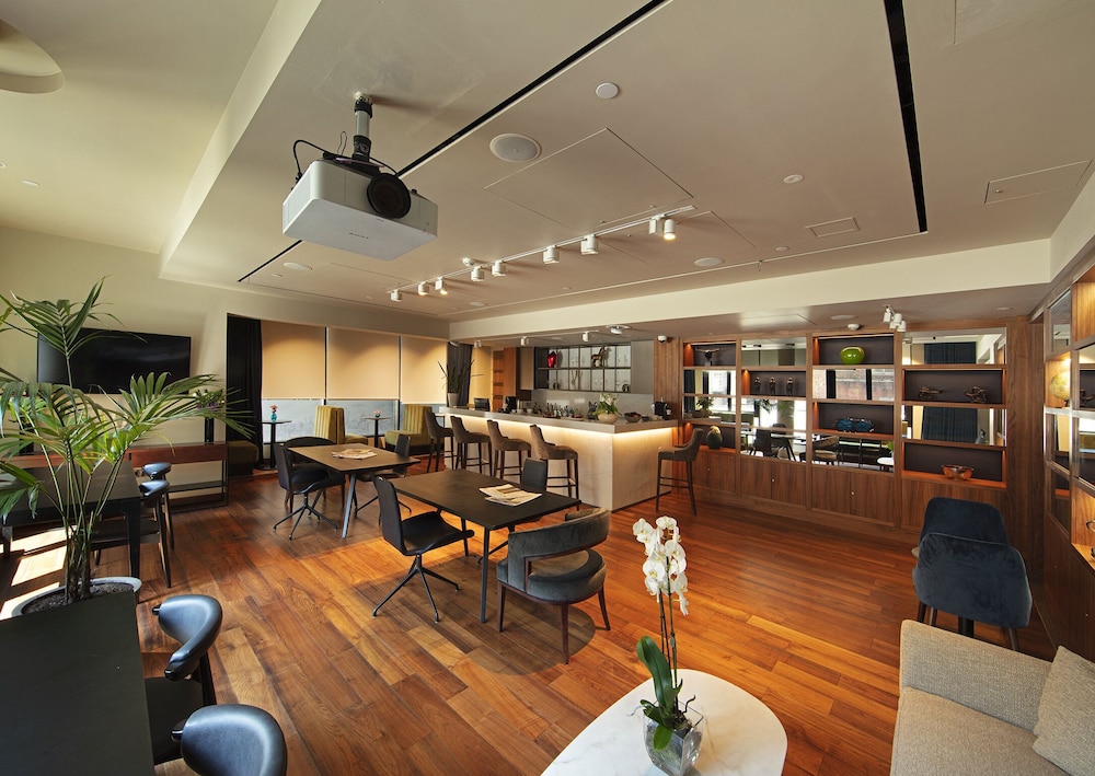 Superior Studio Suite photo 2