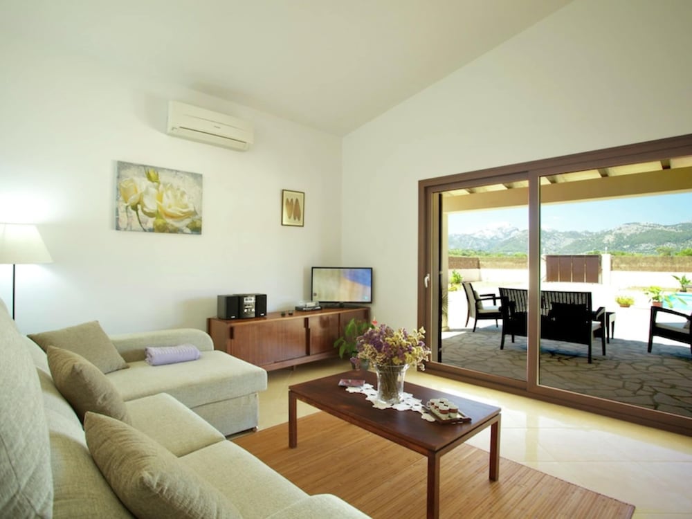 House photo 2