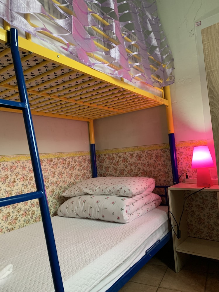 Room, 2 Bedrooms (external bathroom) photo 3