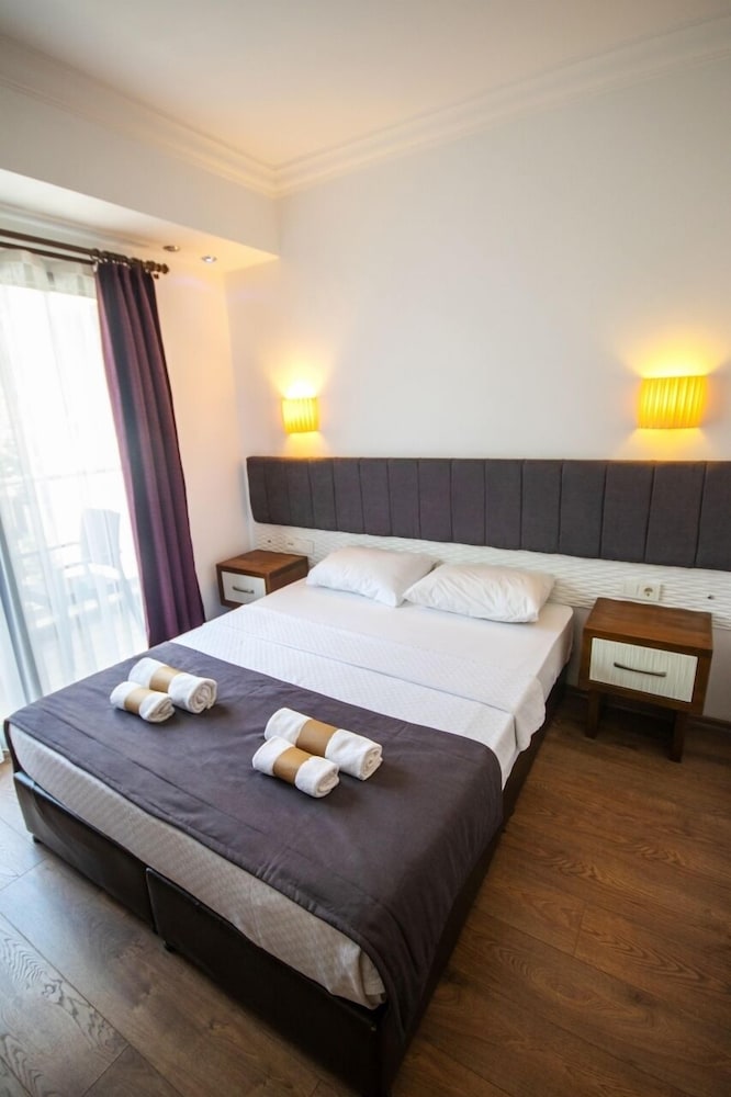 Standard Triple Room, Balcony