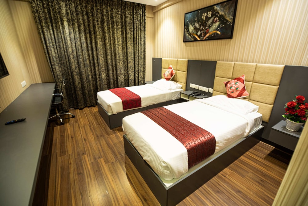 Deluxe Room - Photo 1