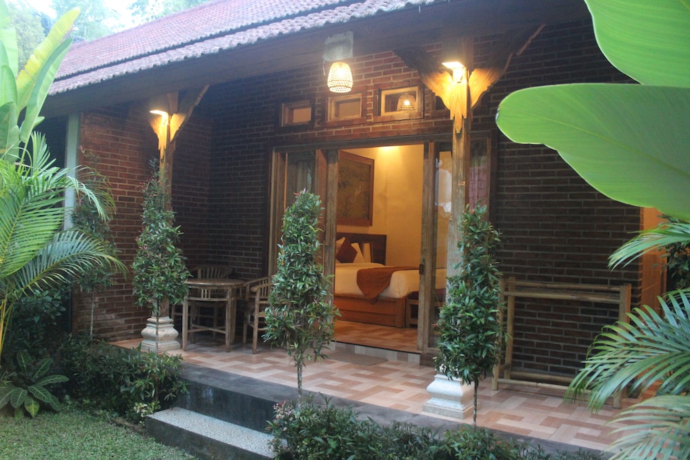 Classic Villa - Photo 22