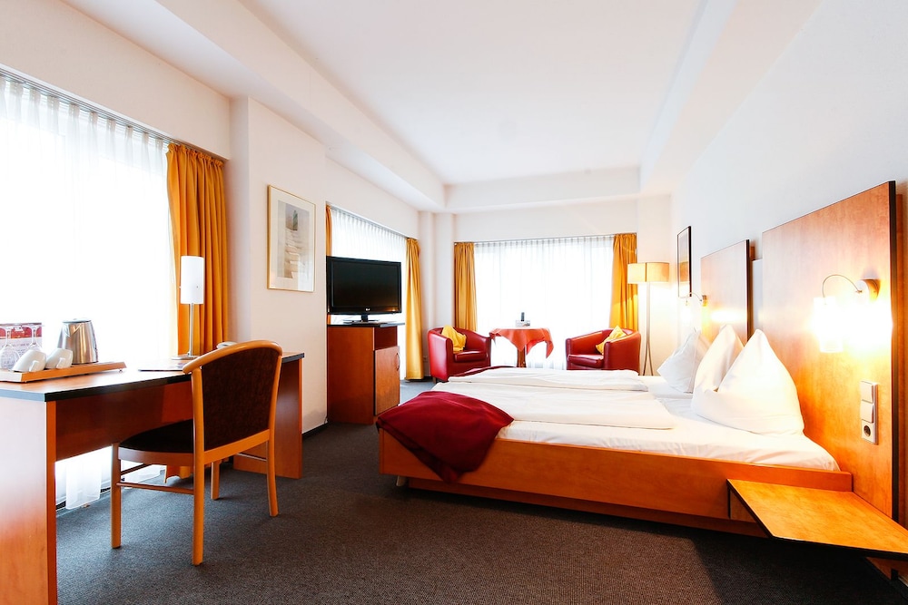 Double Room - Photo 5
