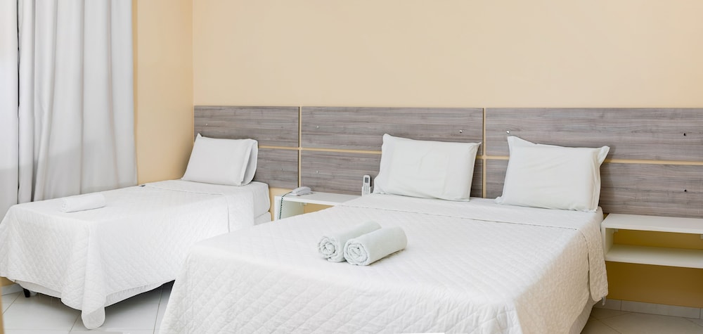 Double or Twin Room photo 3