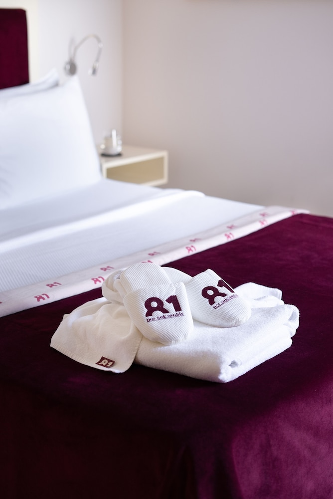 Family Suite - Photo 1