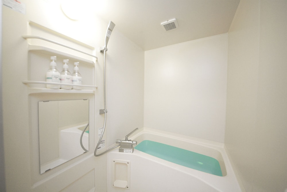Family Room, 2 Queen Beds, Non Smoking, Kitchen (2 Queen Beds, 1 Double Bed) - Photo 13