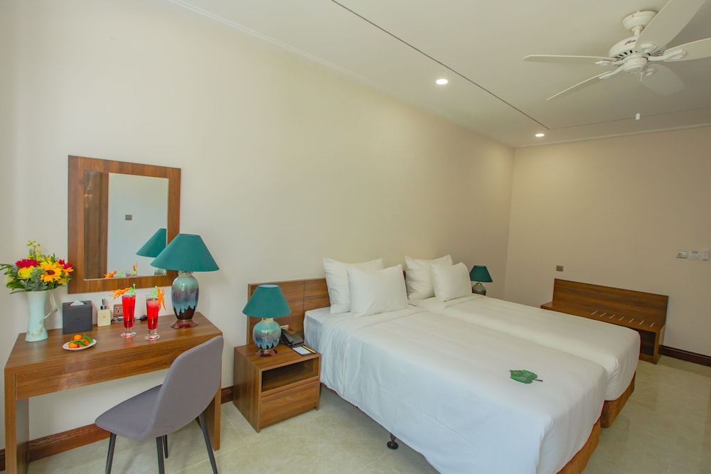 Deluxe Double Room, 1 Bedroom, Garden View - Photo 7