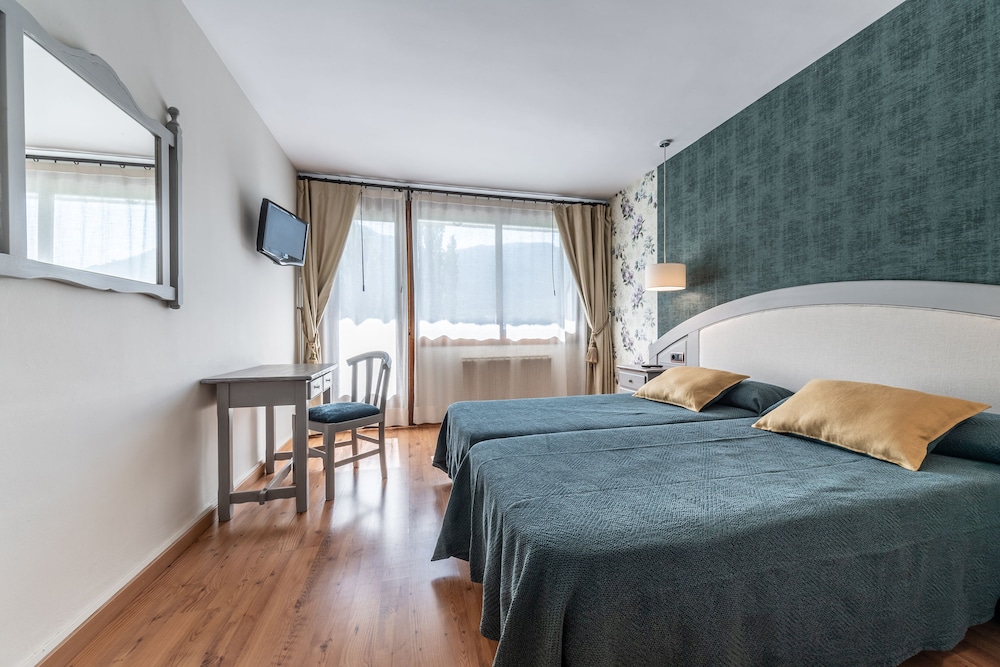 Superior Double Room - Photo 16