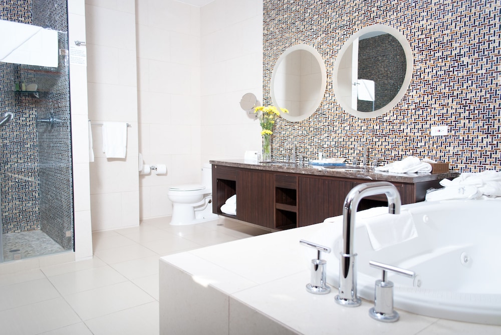 Bussiness Suite