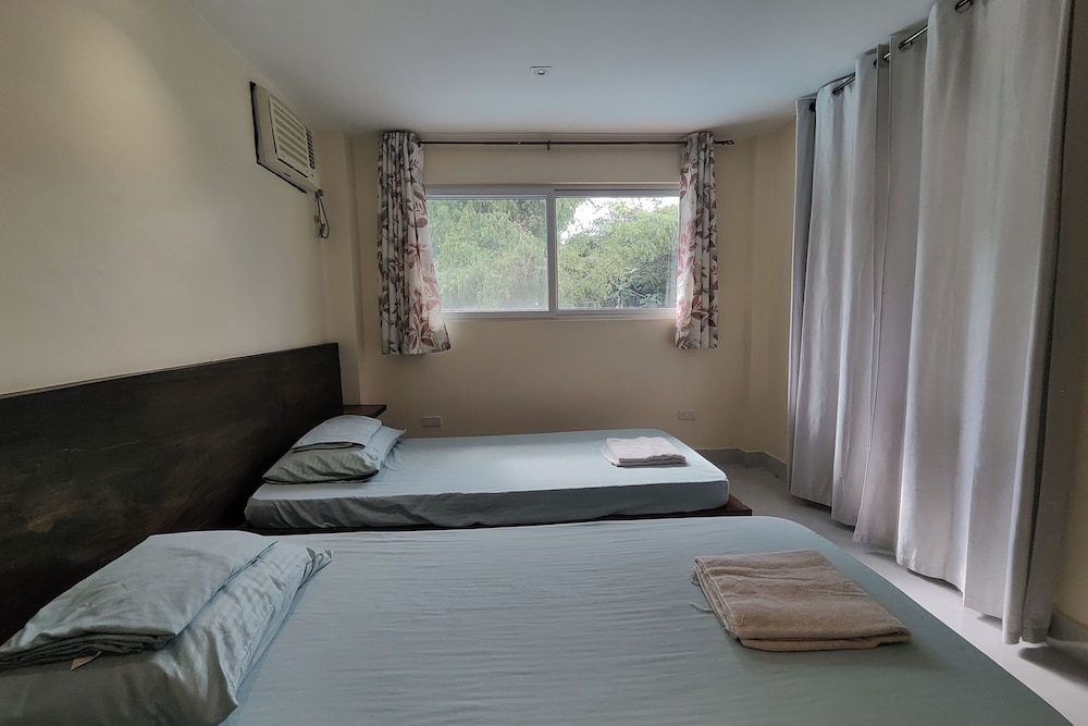 Deluxe Twin Room photo 3