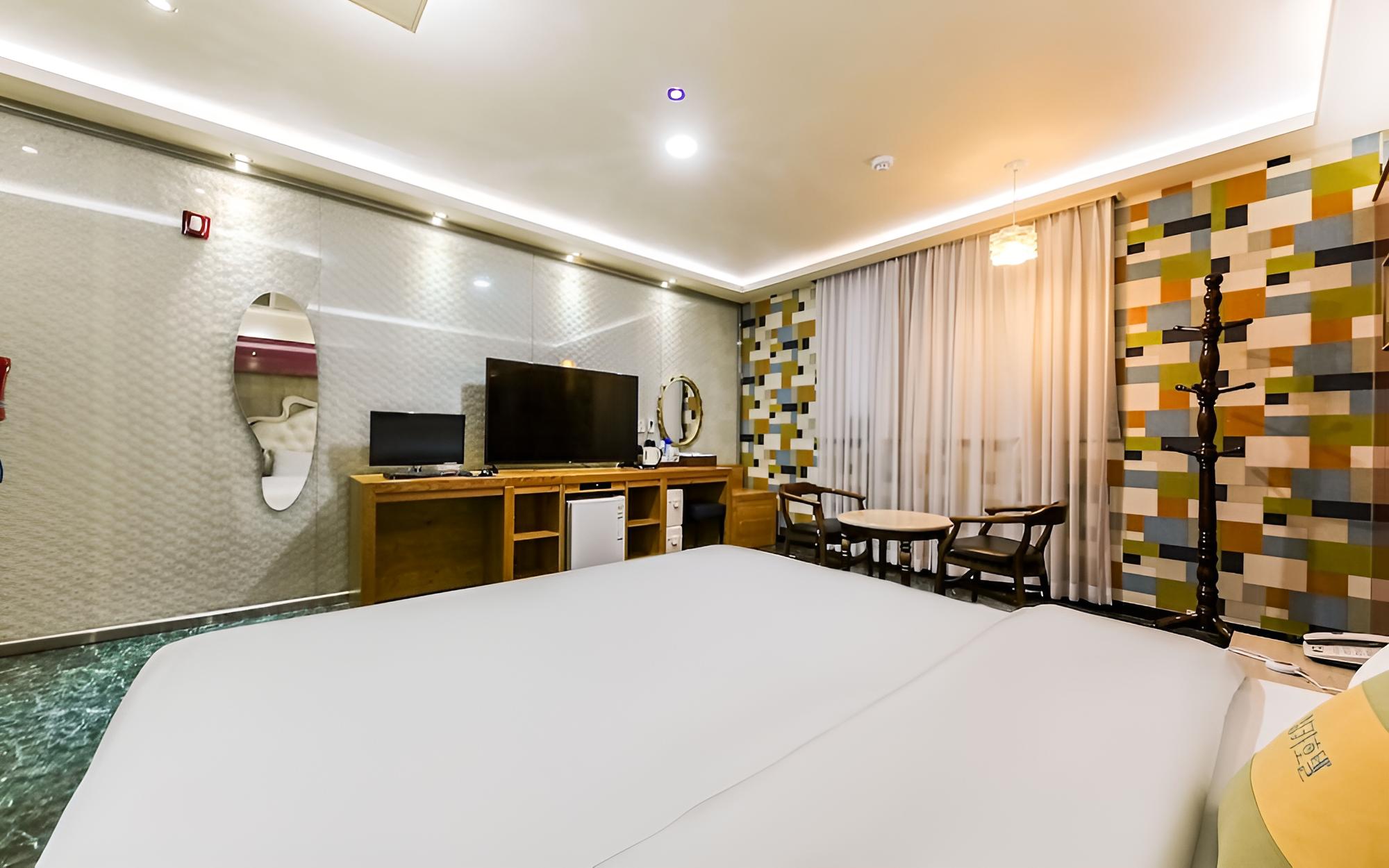 Room (Styler (free breakfast)) - Photo 8