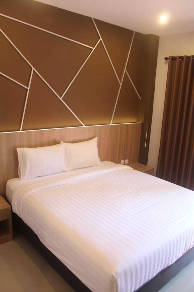 Deluxe Double or Twin Room - Photo 1