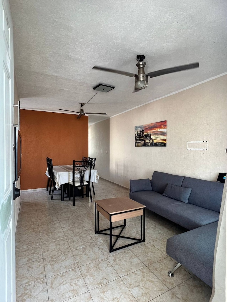 House, 2 Bedrooms, Accessible, Smoking