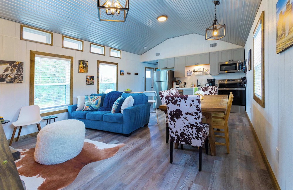 Cabin, Multiple Beds, Kitchen, Garden View (Shady Grove) photo 1