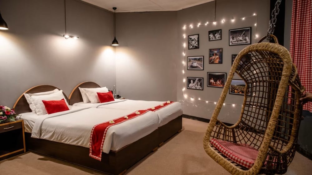 Premium Farmhouse Cottage photo 1